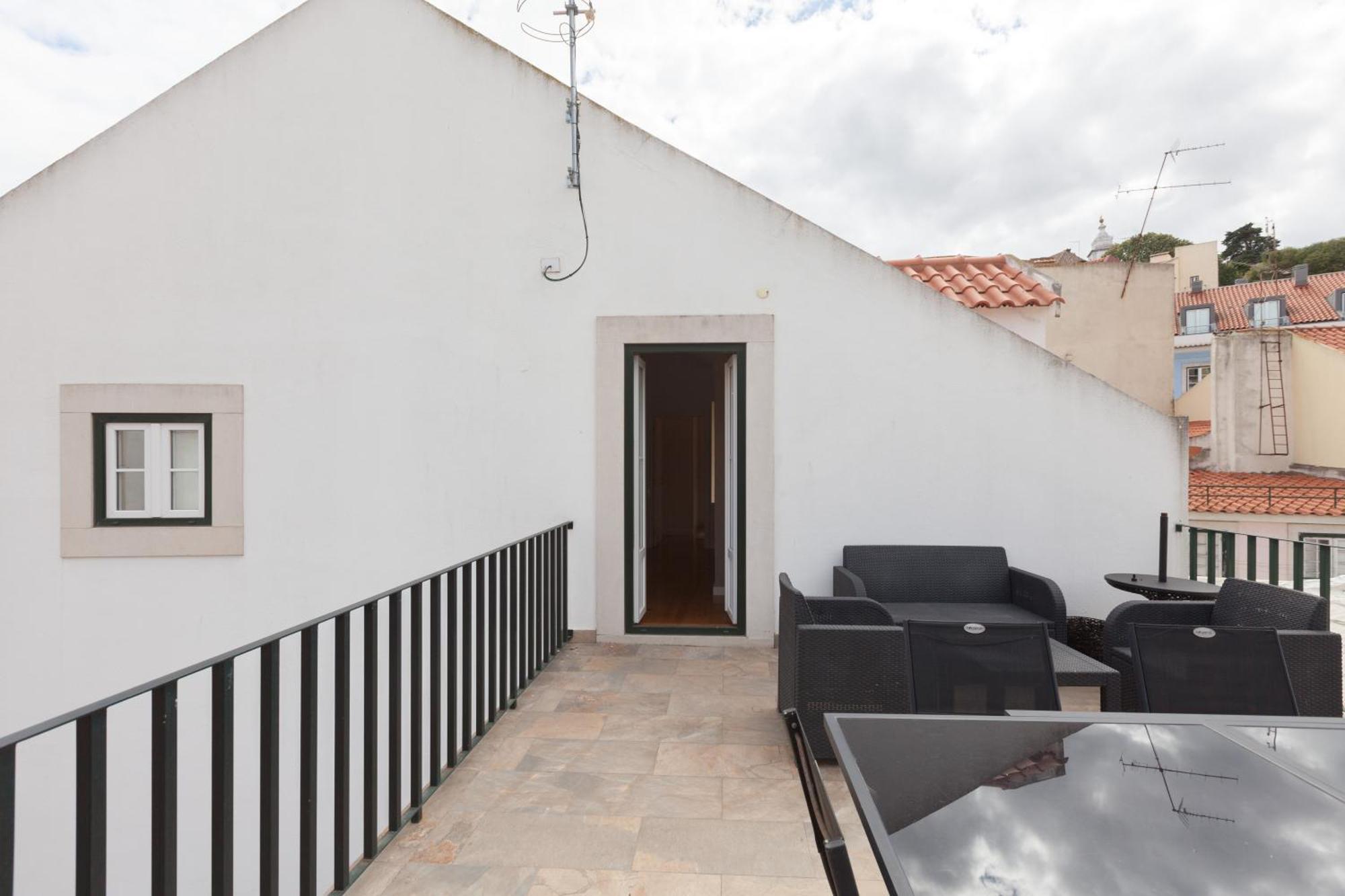 Apartament Flh Portas Do Sol Duplex With Terrace Lizbona Zewnętrze zdjęcie